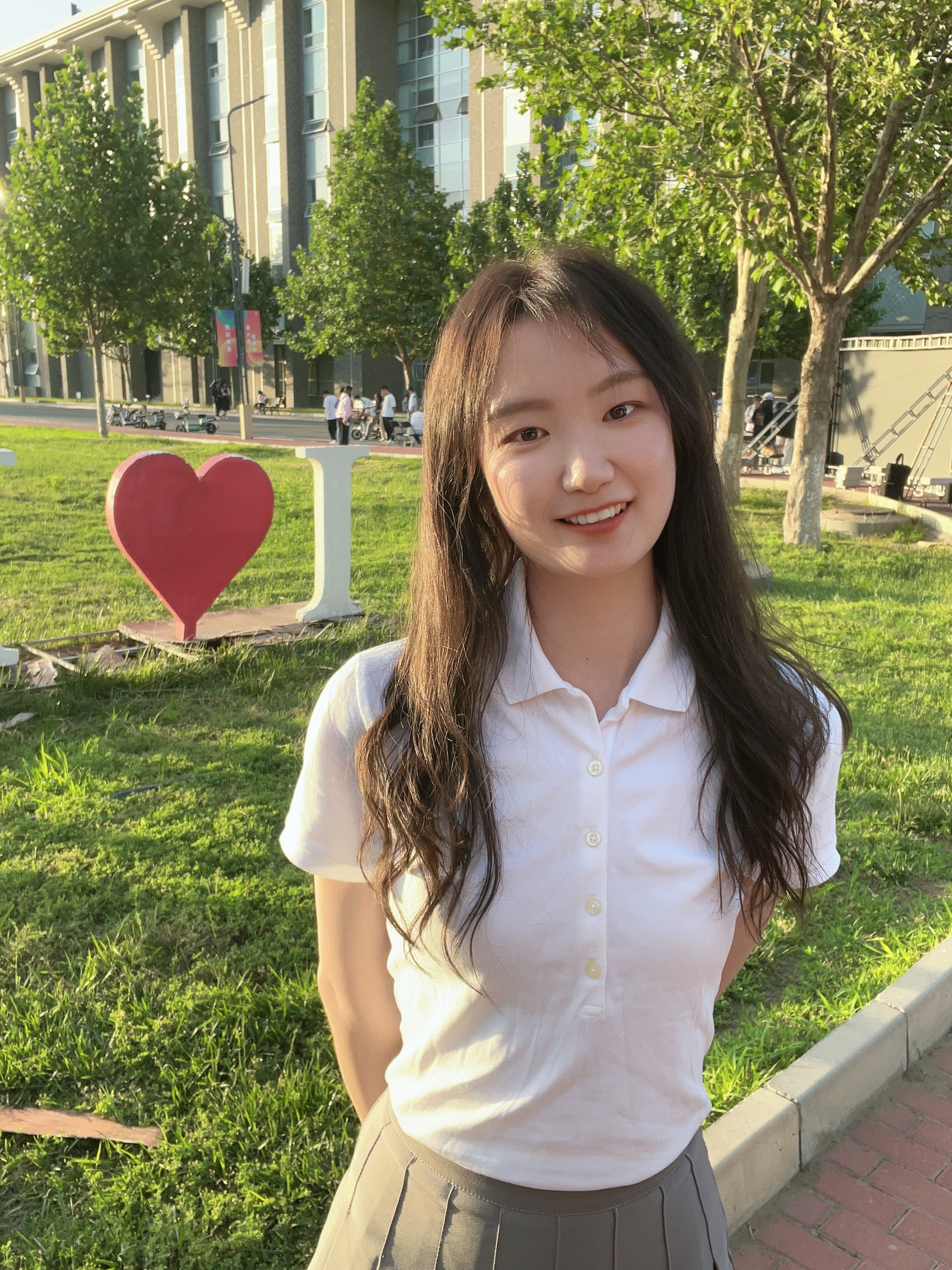 03 生活照-永利ylg官网_博士国奖_20220941095_李亚兰_生活照.jpg
